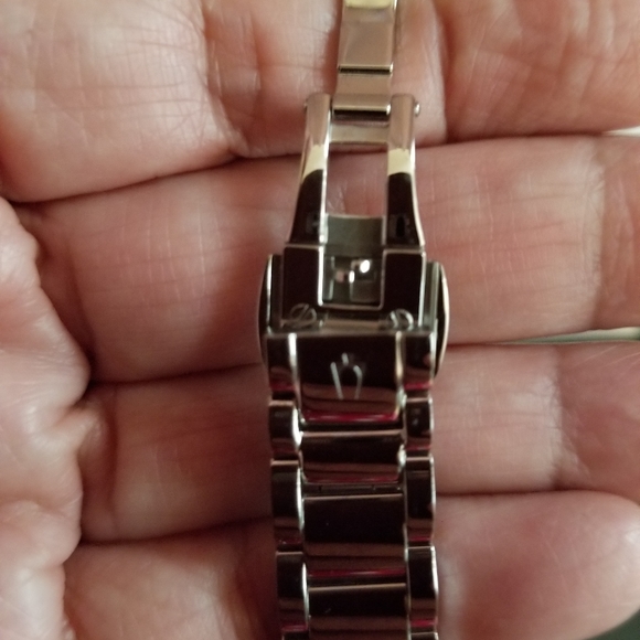 Bulova woman watch - Picture 5 of 13
